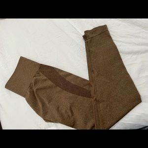 Nvgtn contour seamless M